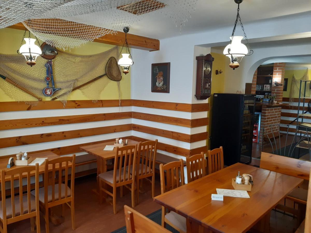 Rozmberska Basta Hotell Třeboň Eksteriør bilde