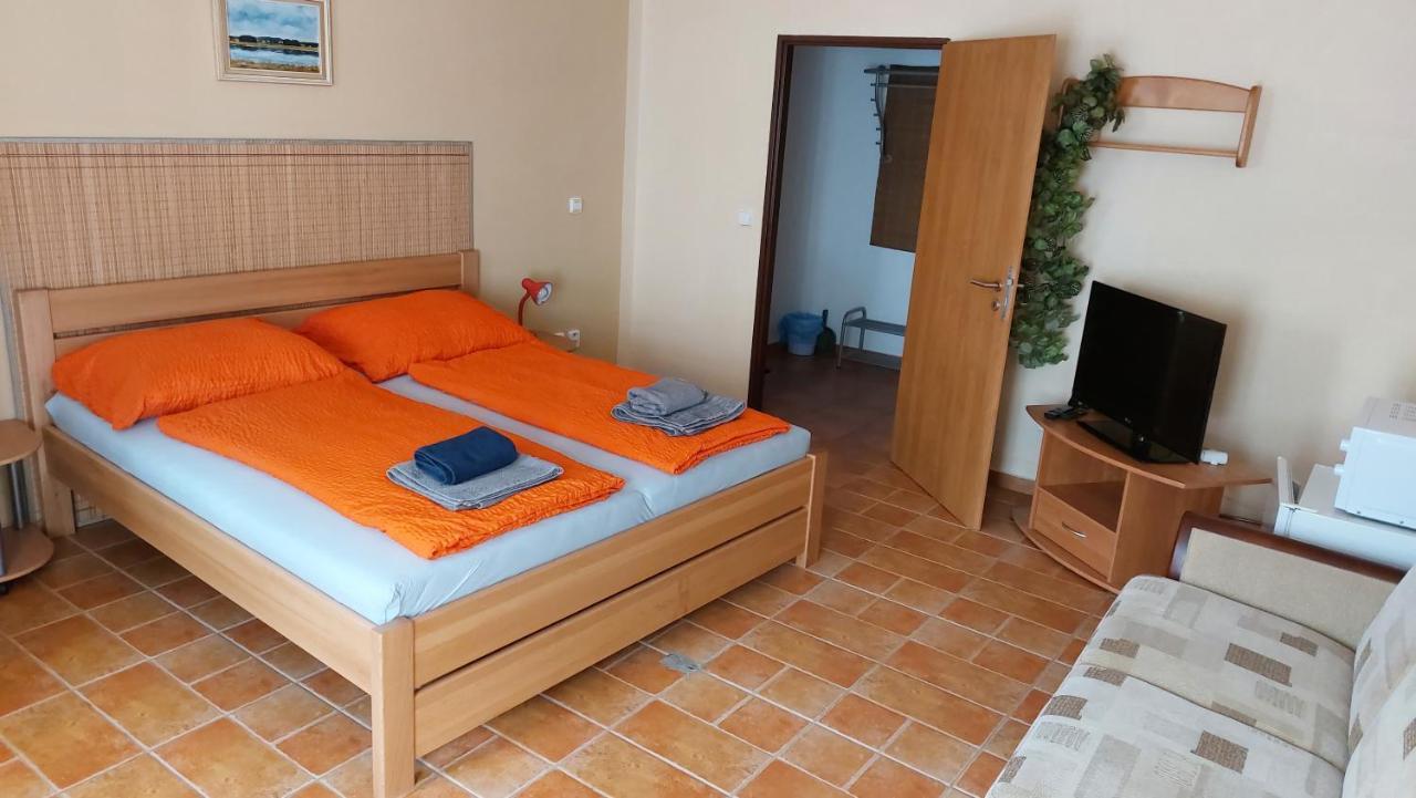 Rozmberska Basta Hotell Třeboň Eksteriør bilde
