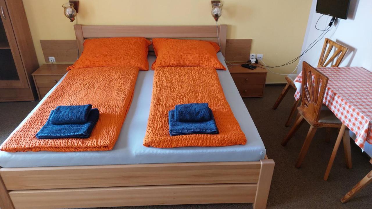Rozmberska Basta Hotell Třeboň Eksteriør bilde